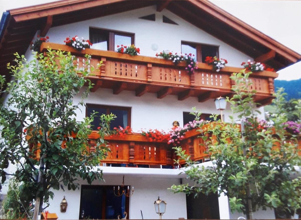 Hofstaetter Ferienwohnung 弗利斯 外观 照片